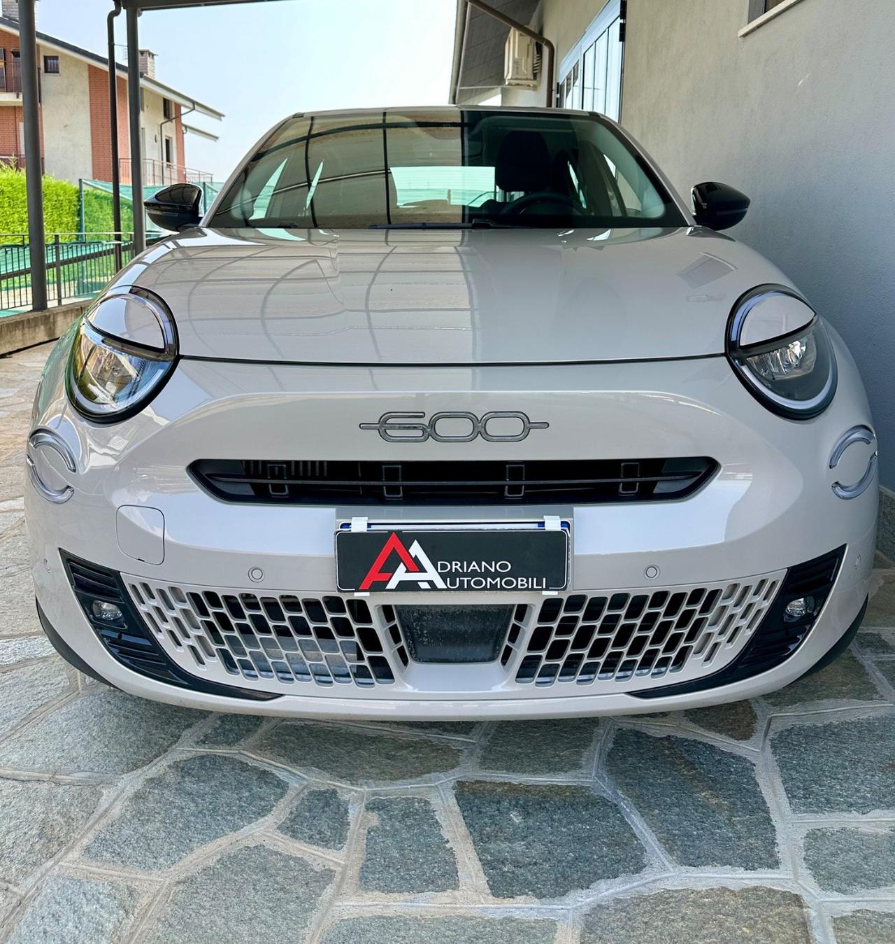 Fiat 600 1.2 hybrid 136cv auto