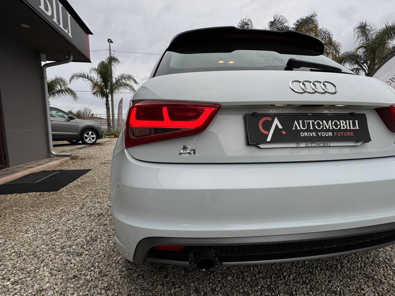 Audi A1 SPB 1.2 TFSI S line edition 86CV