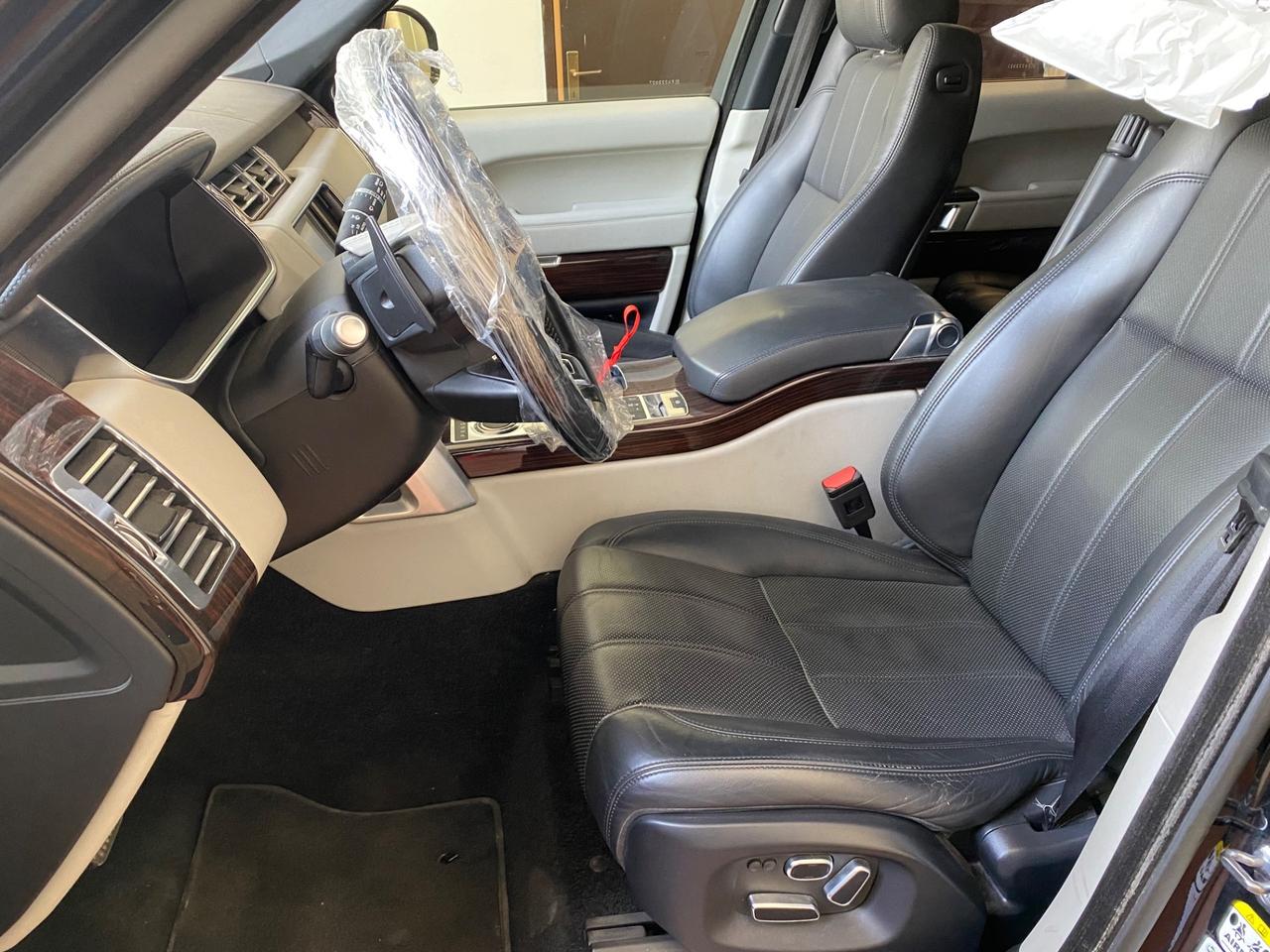 Land Rover Range Rover Range Rover 3.0 TDV6 Autobiography