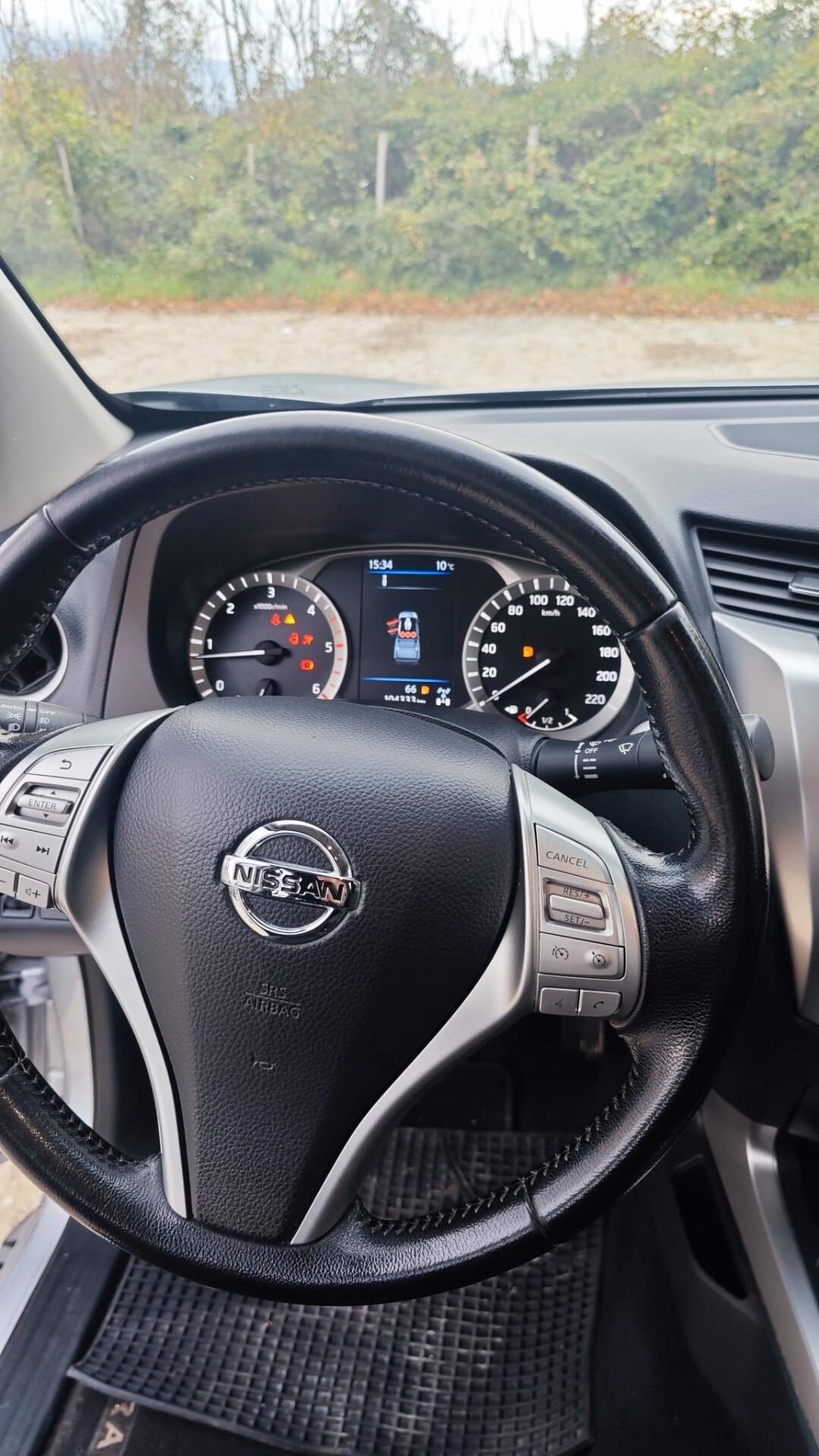 Nissan Navara 2.3 dCi 190 CV 4WD Double Cab N-Connecta