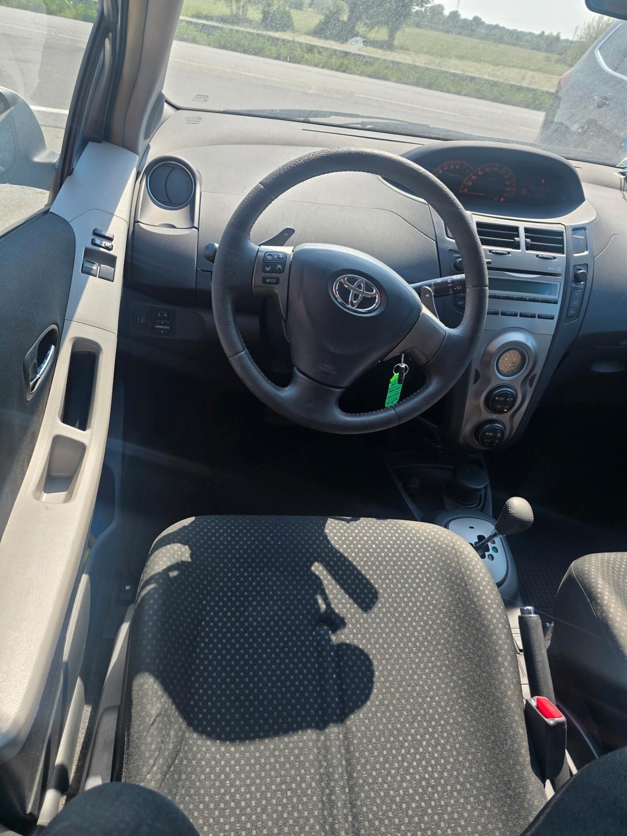 Toyota Yaris 1.3 5 porte M-MT Sol