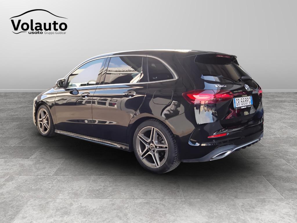 Mercedes-Benz Classe B - W247 2023 - B 180 AMG Line Advanced Plus auto