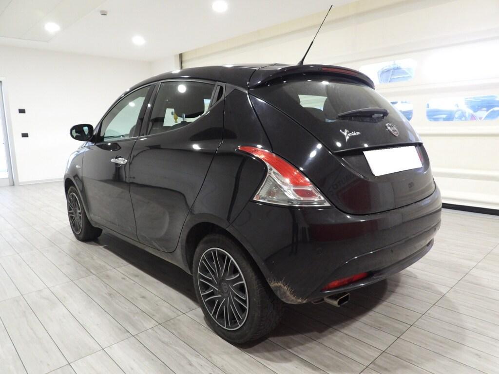Lancia Ypsilon 5 Porte 1.2 Gold