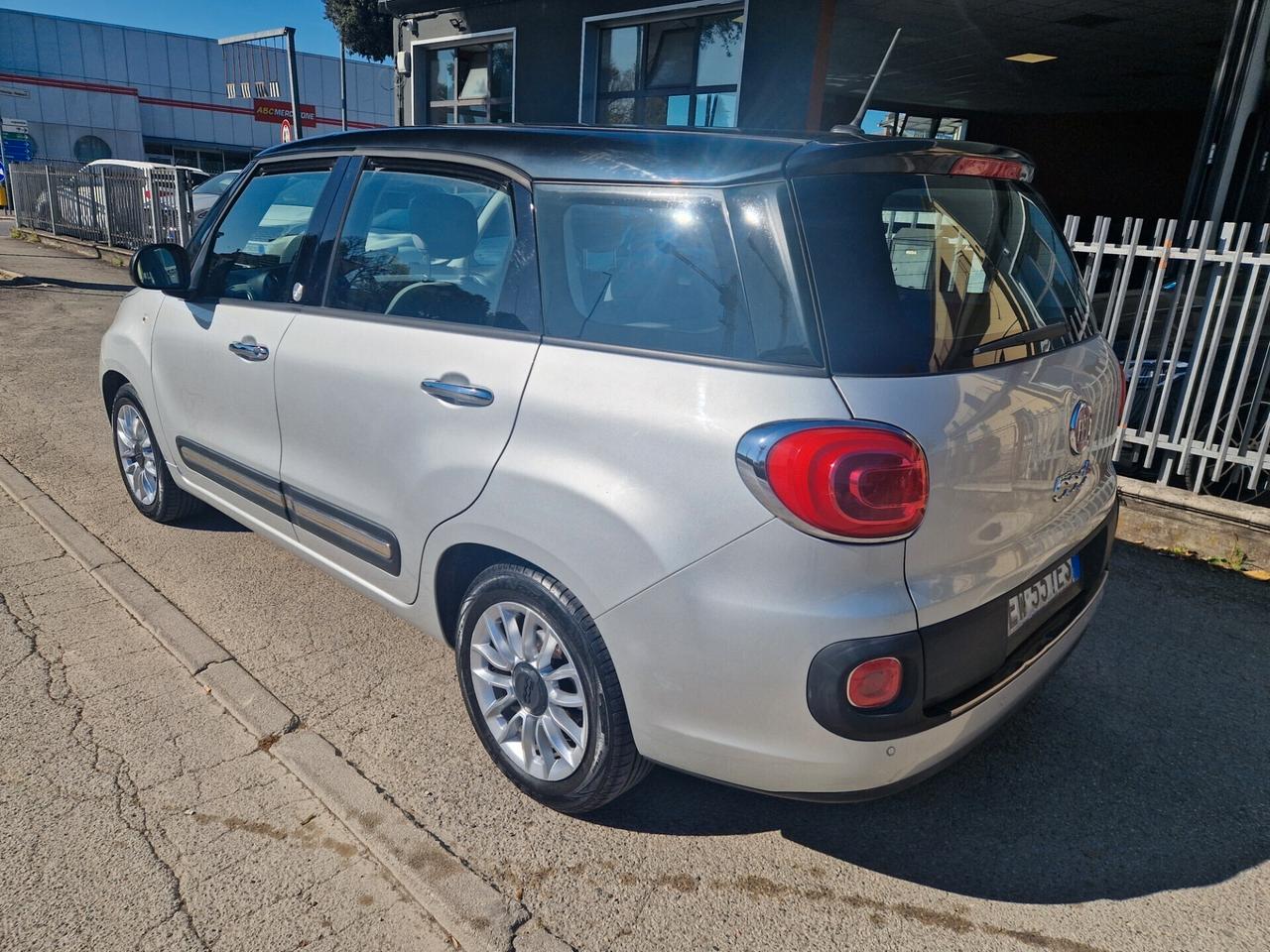 Fiat 500L Living 1.6 Multijet 105 CV Pop Star