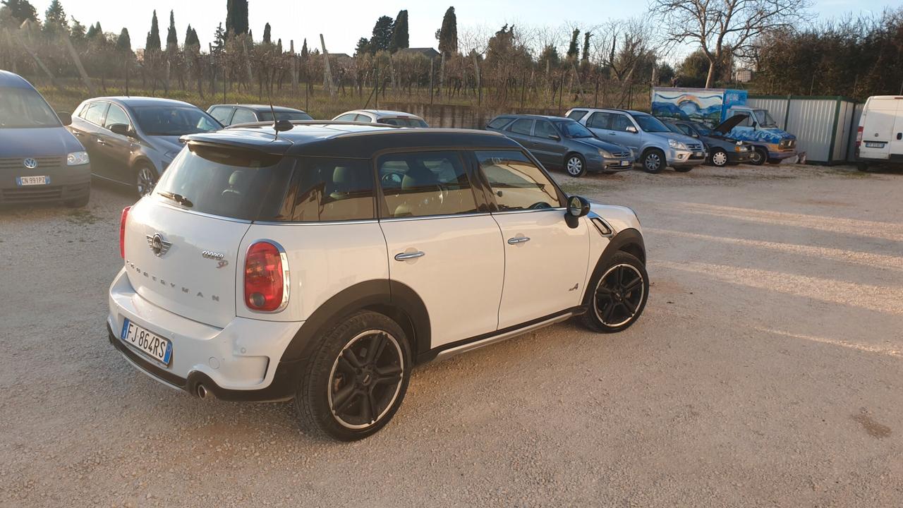 Mini Cooper SD 2.0Countryman ALL4 Automatica 143cv