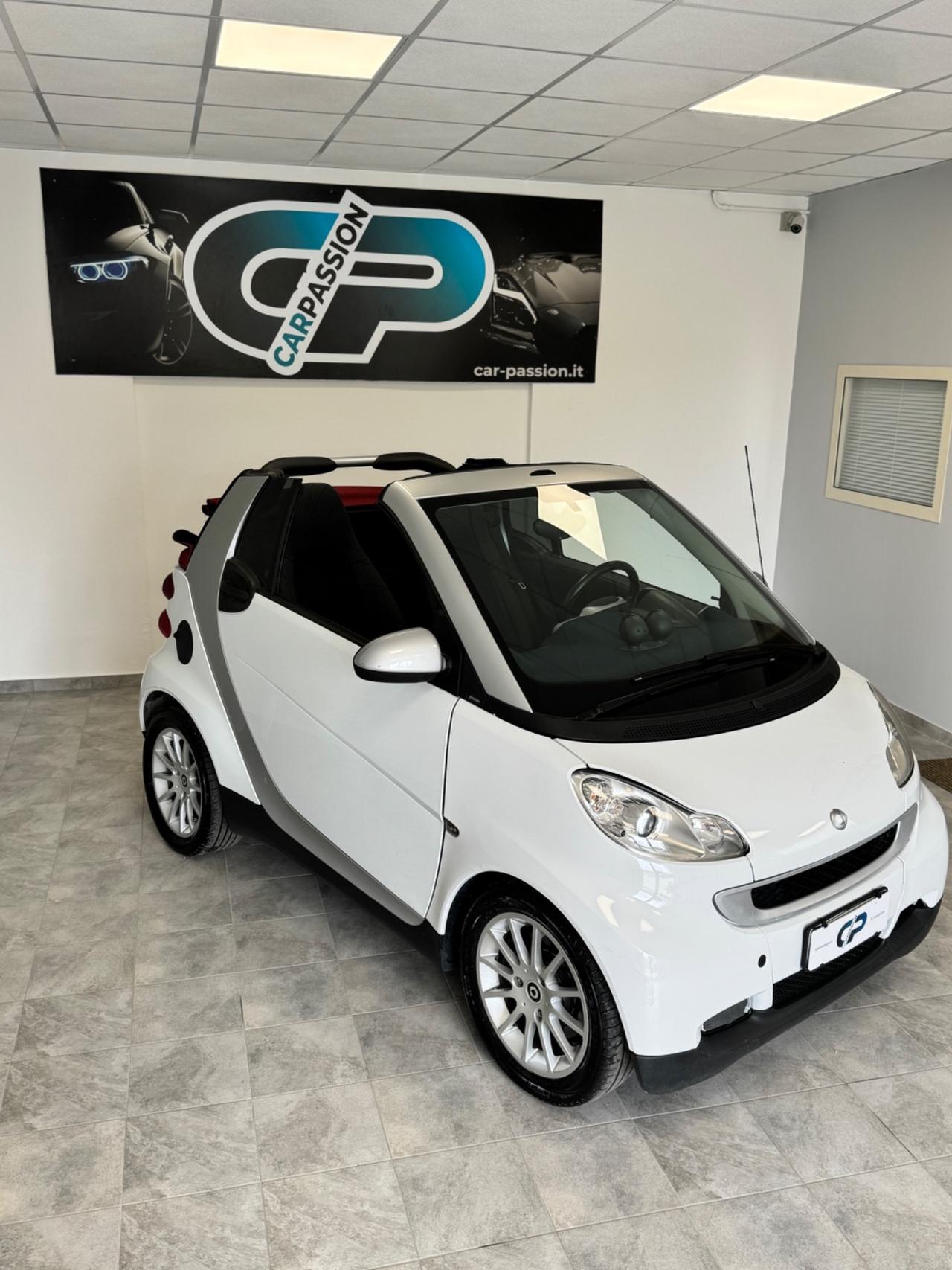Smart ForTwo 1000 52 kW MHD cabrio passion