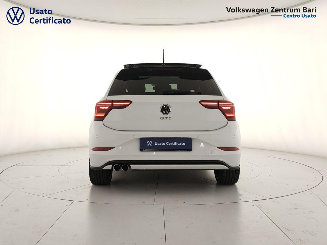 Volkswagen Polo 2.0 tsi gti dsg