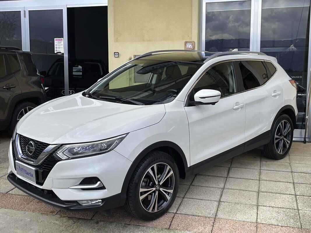 Nissan Qashqai 1.5 dCi 115cv N-Connecta Navi-Tetto Panoramic-Telecamere 360-Cerchi 18-Gancio traino