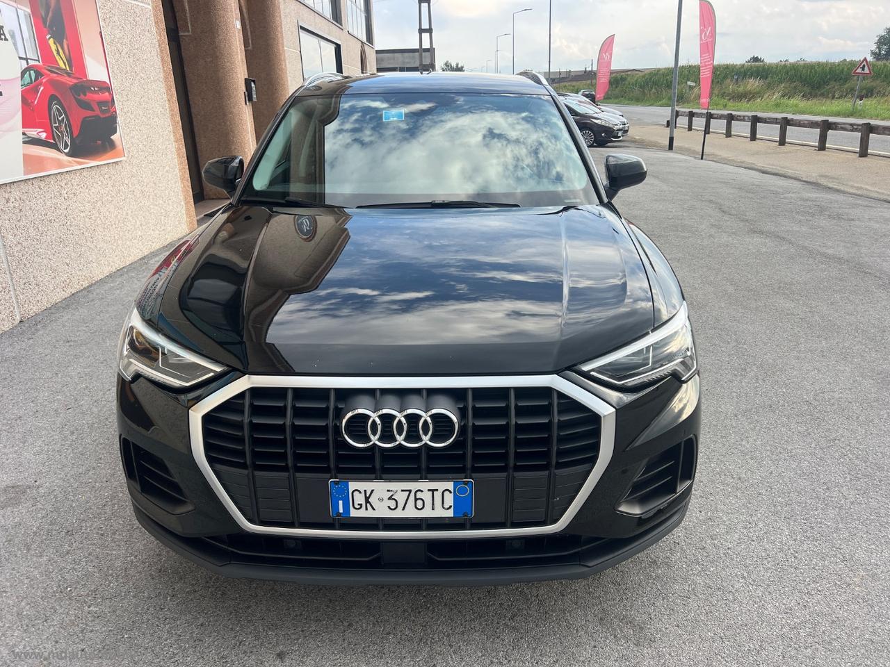 AUDI Q3 35 TDI S tronic Business CAMERA NAVI IVA ESPOSTA