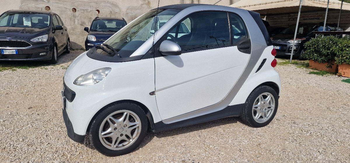 SMART Fortwo 1.0 52 kW MHD coupé passion