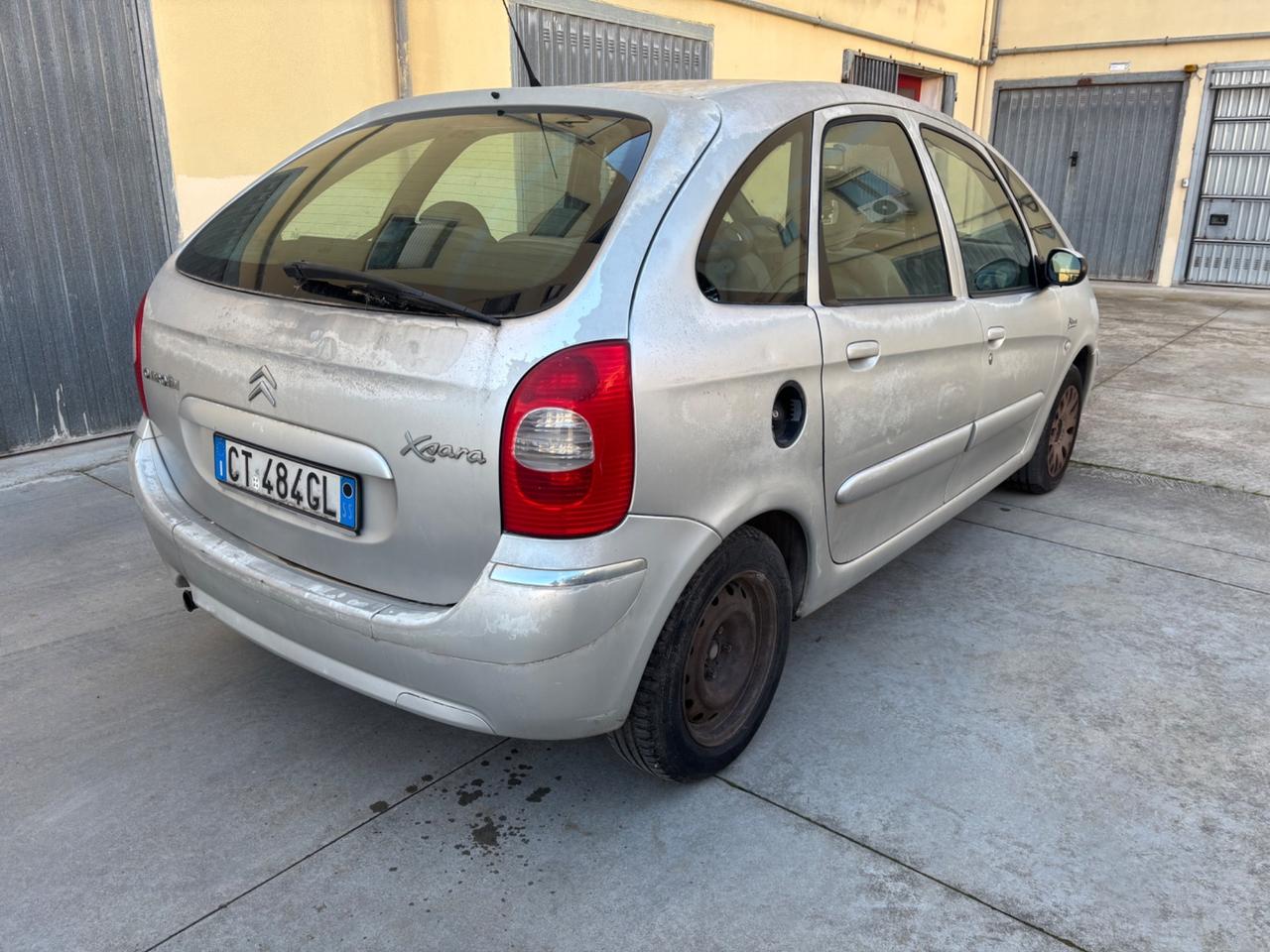 Citroen Xsara 1.6i 16V cat 5 porte Exclusive
