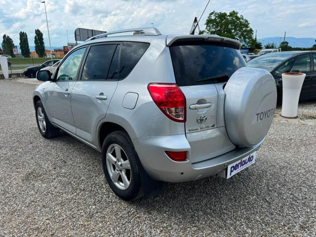 TOYOTA RAV 4 RAV4 2.2 D-4D 136 CV
