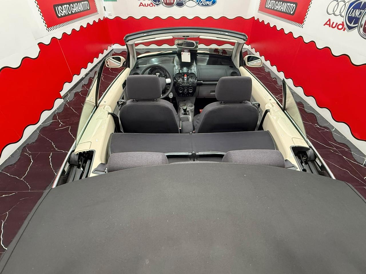 Volkswagen New Beetle 1.9 101cv Cabrio - 2005