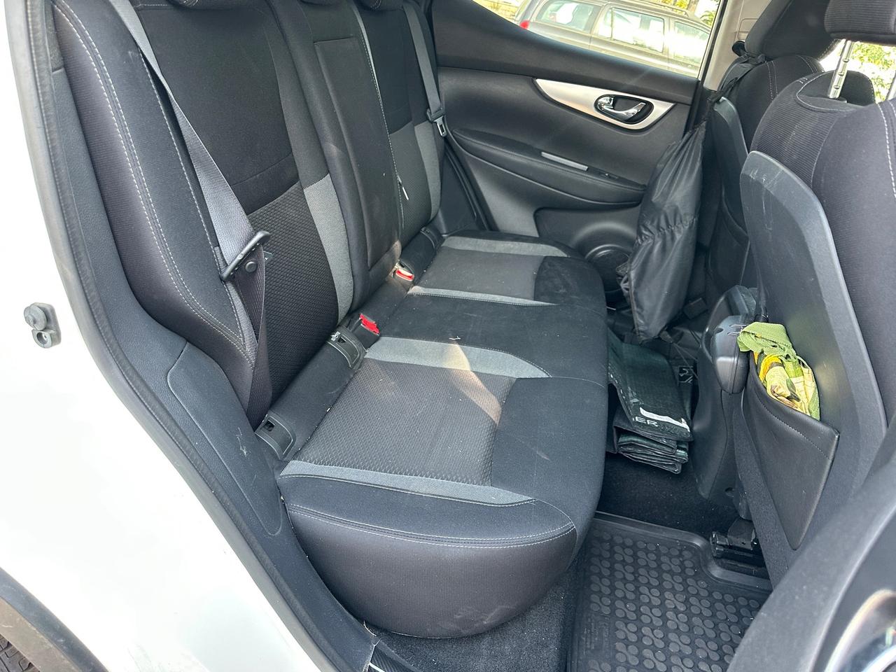 Nissan Qashqai 1.3 DIG-T 140 CV Tekna+