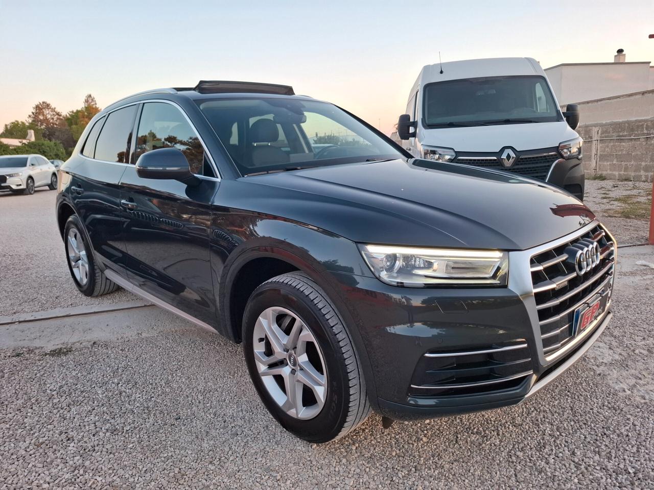 Audi Q5 35 TDI- S Tronic * TETTO-LED-NAVY*RADAR