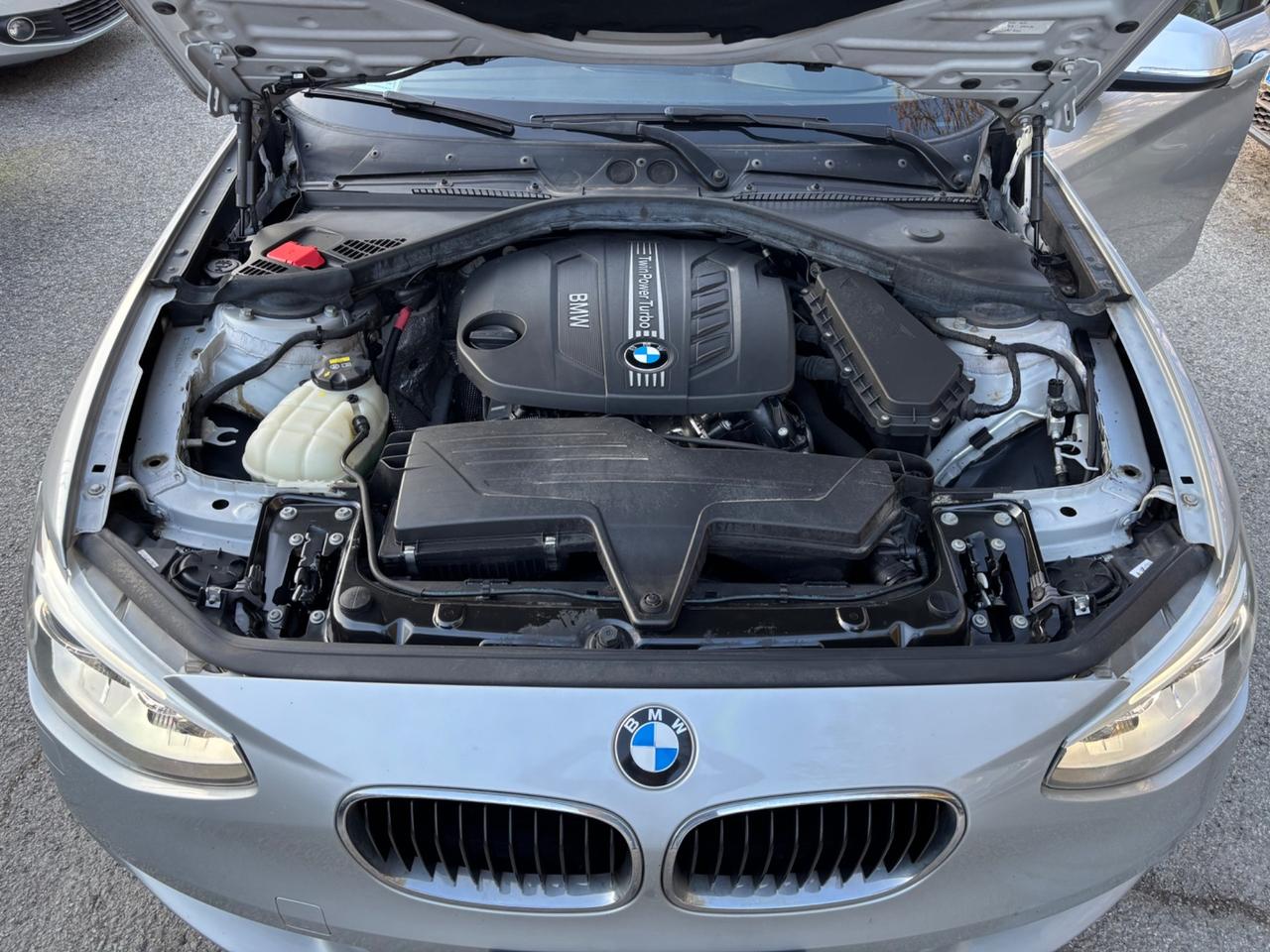 Bmw 118 118d serie1 Urban 5p.