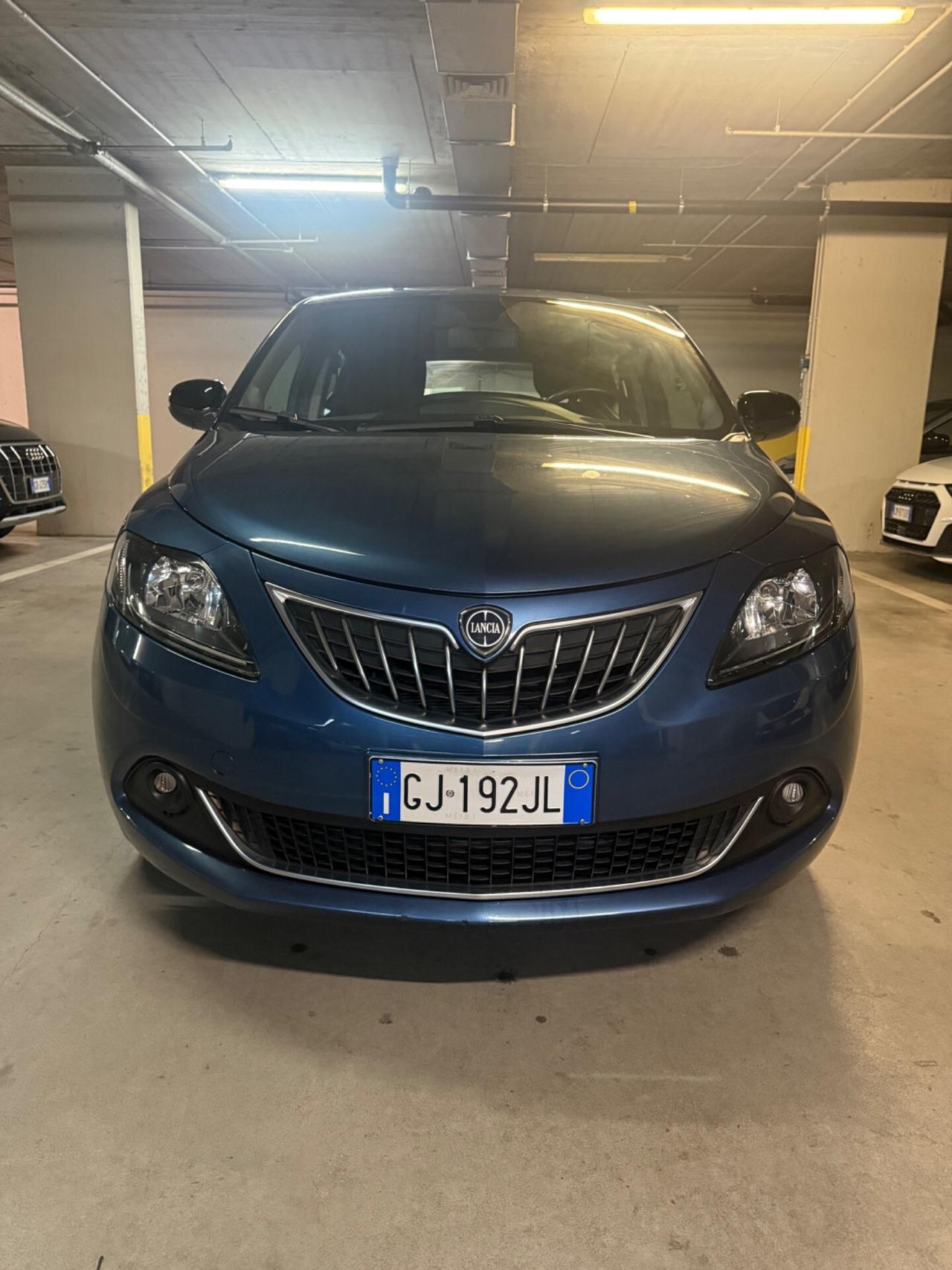 Lancia Ypsilon 1.0 FireFly 5 porte S&S Hybrid Ecochic A. Ferretti