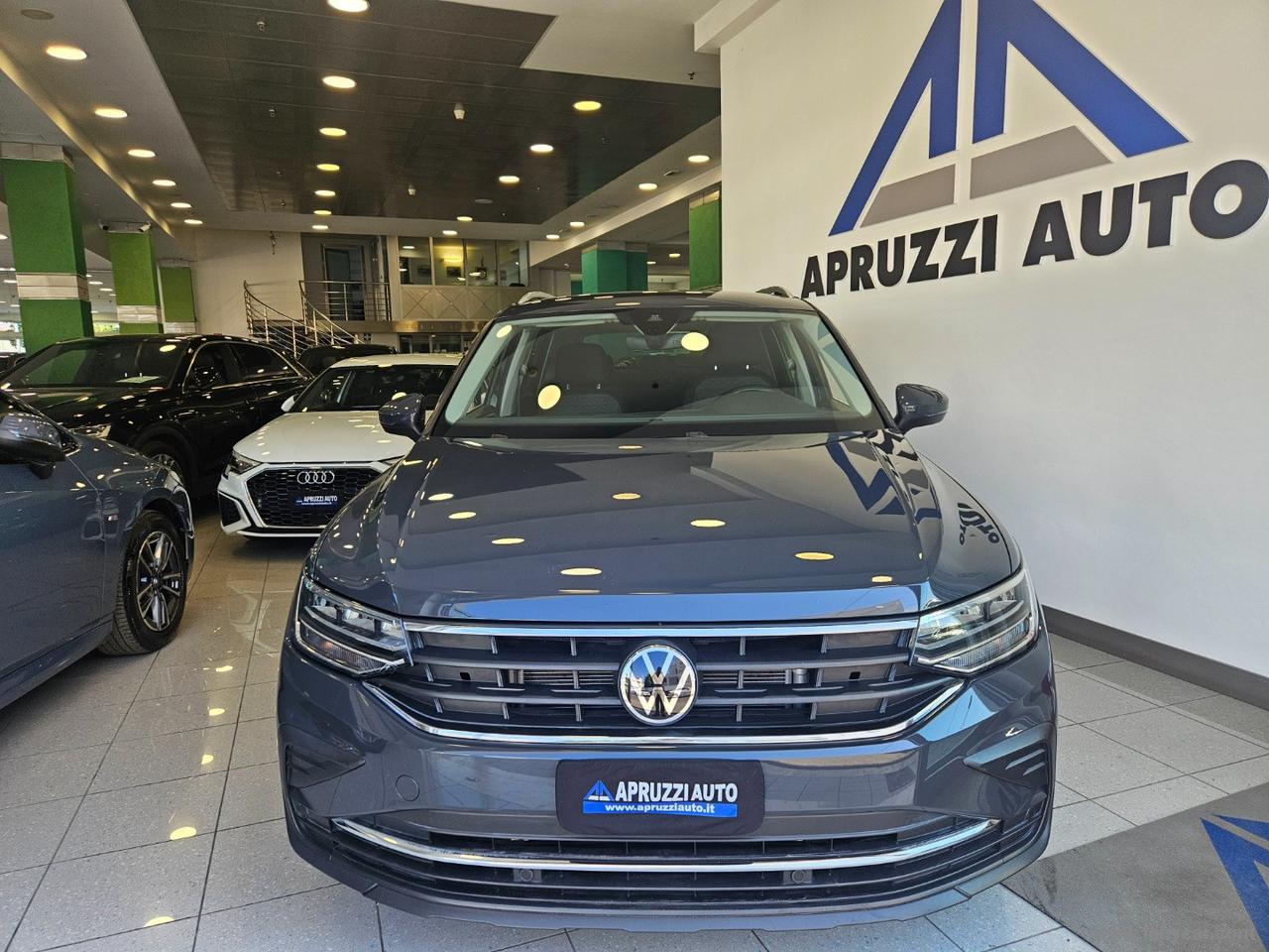 VOLKSWAGEN Tiguan 2.0 TDI 150CV SCR DSG Life