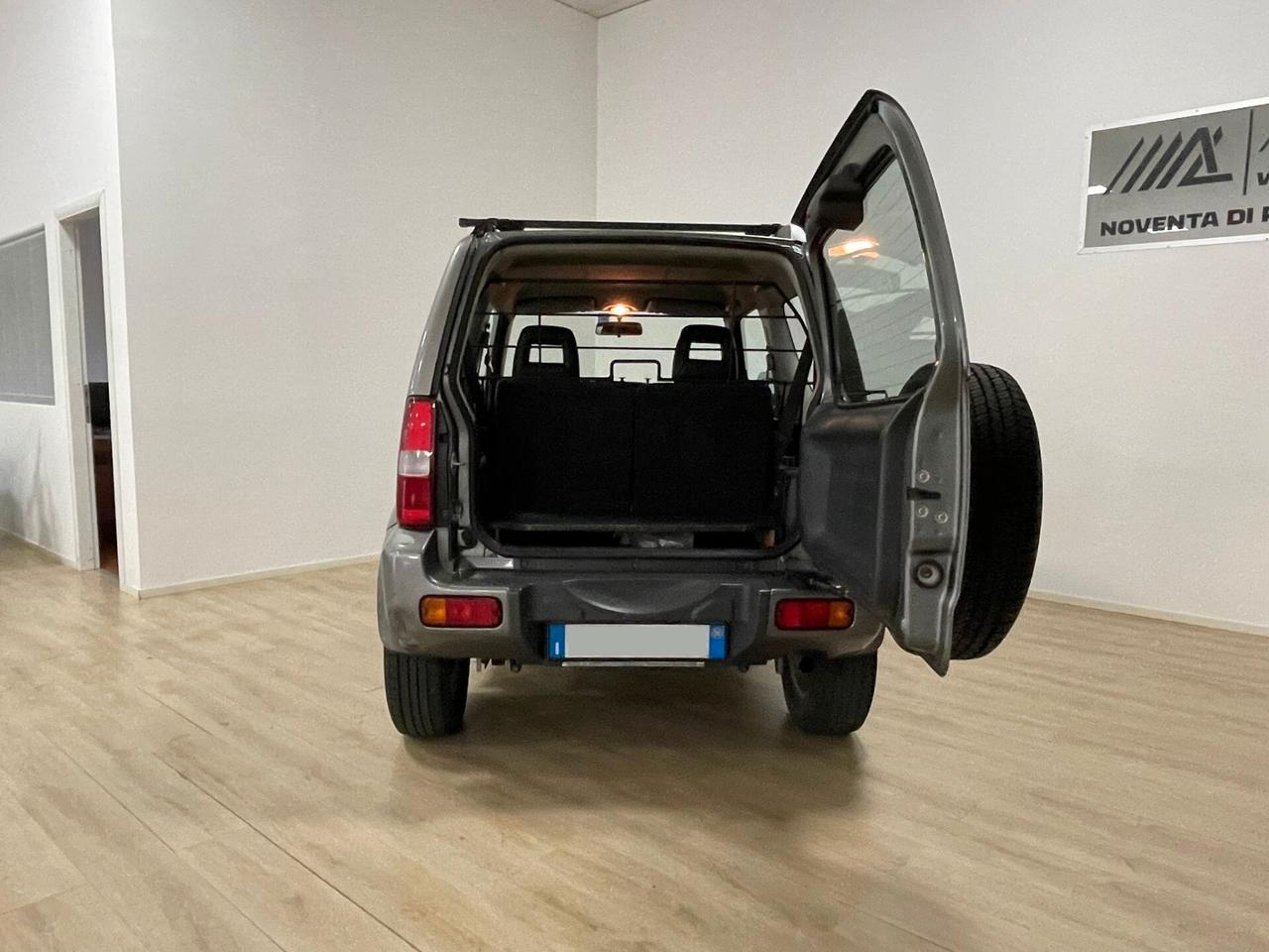 Suzuki Jimny 1.5 DDiS cat 4WD JLX Più