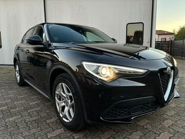 Alfa Romeo Stelvio 2.2 Turbodiesel 190 CV AT8 RWD Executive
