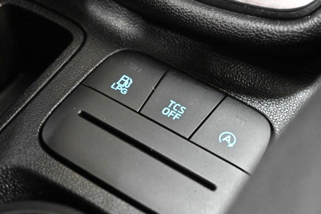 FORD Fiesta 7ª serie Fiesta 1.1 75 CV GPL 5 po...