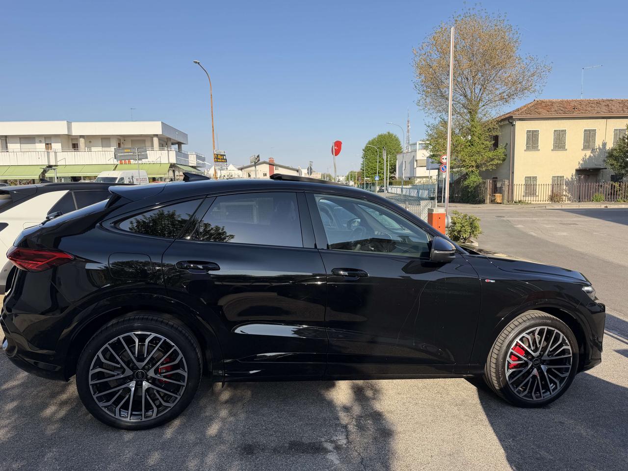 Audi Q5 Sportback 40 2.0 tdi Quattro S line *Iva esclusa*