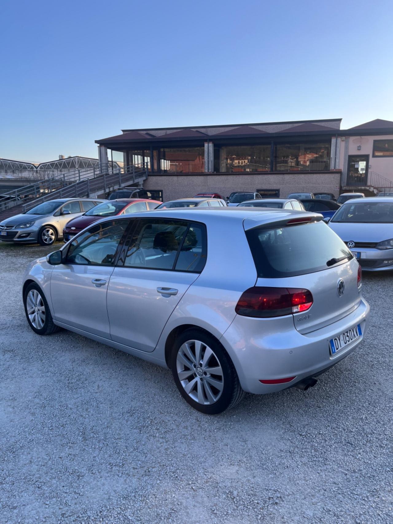 Volkswagen Golf 6 2.0 TDI 110CV PERFETTA NEOPATENTATI