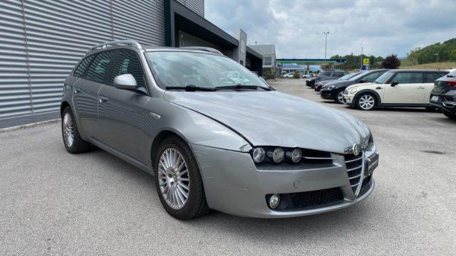 ALFA ROMEO 159 1.9 JTDm 16V Sportwagon Distinctive