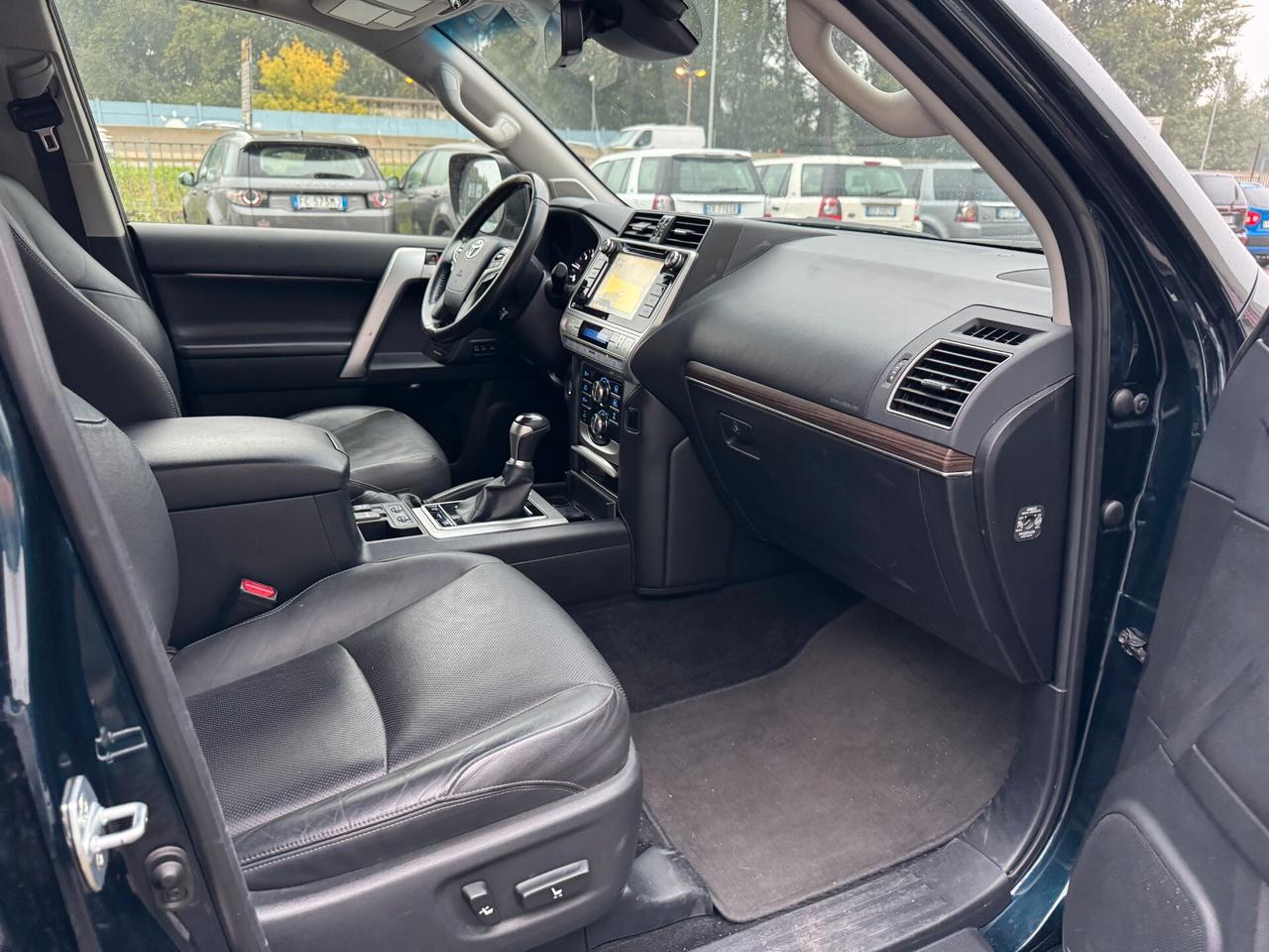 Toyota Land Cruiser 2.8 D4-D A/T 5 porte Style