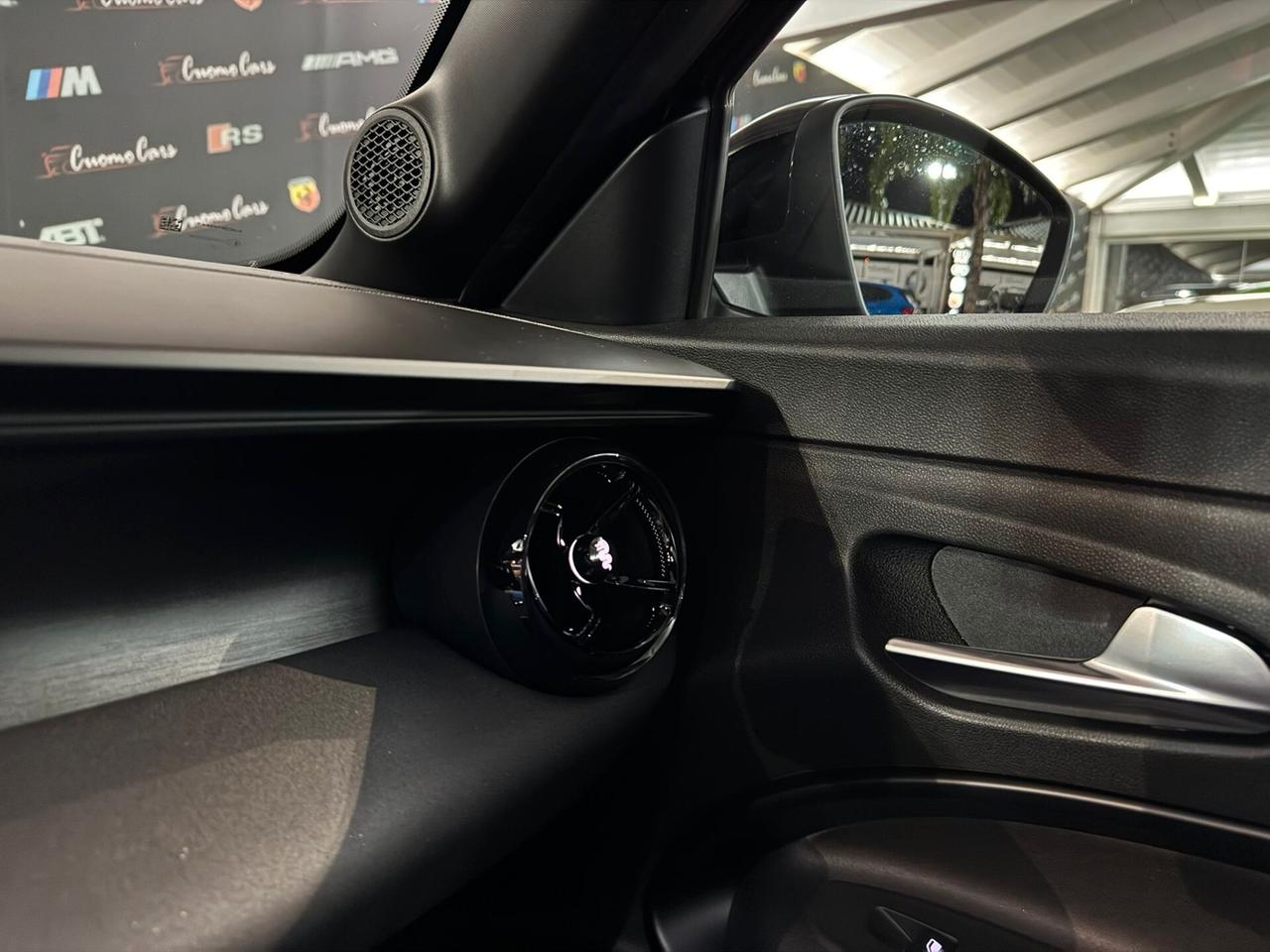 Alfa Romeo Junior 1.2 136 CV Hybrid eDCT6 Speciale