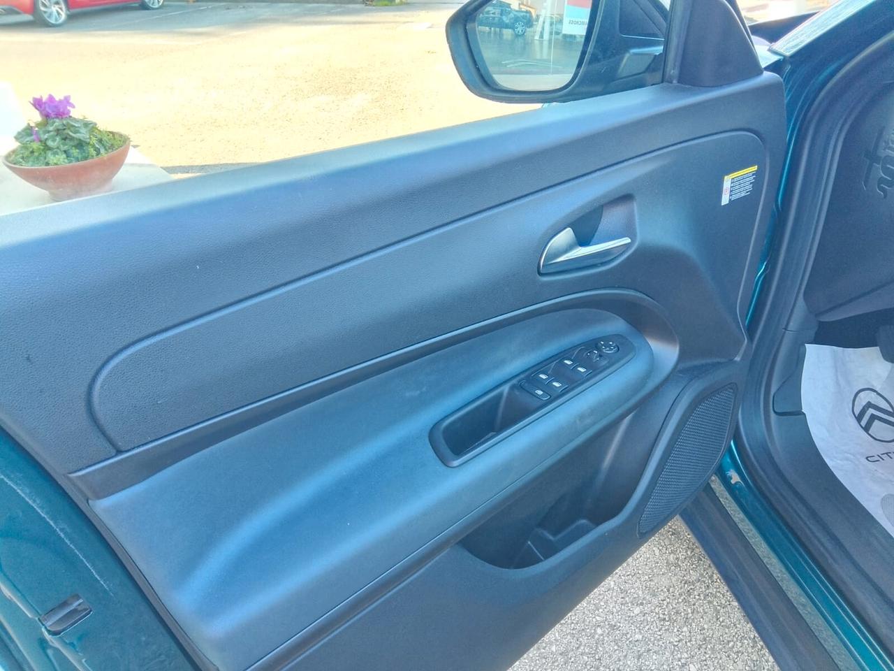 Alfa Romeo Junior 1.2 136 CV Hybrid eDCT6