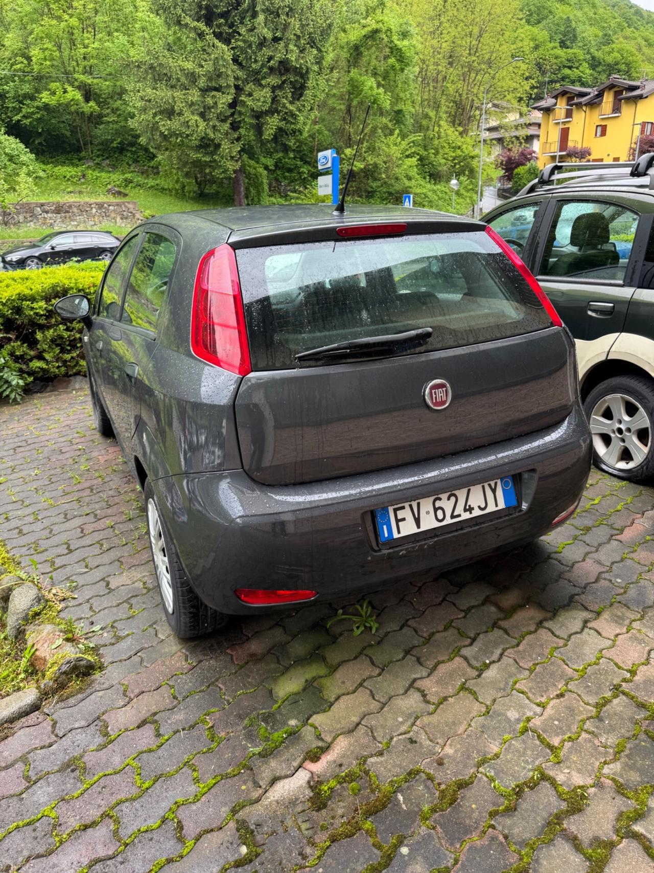Fiat Punto 1.3 MJT II S&S 95 CV 5 porte Street