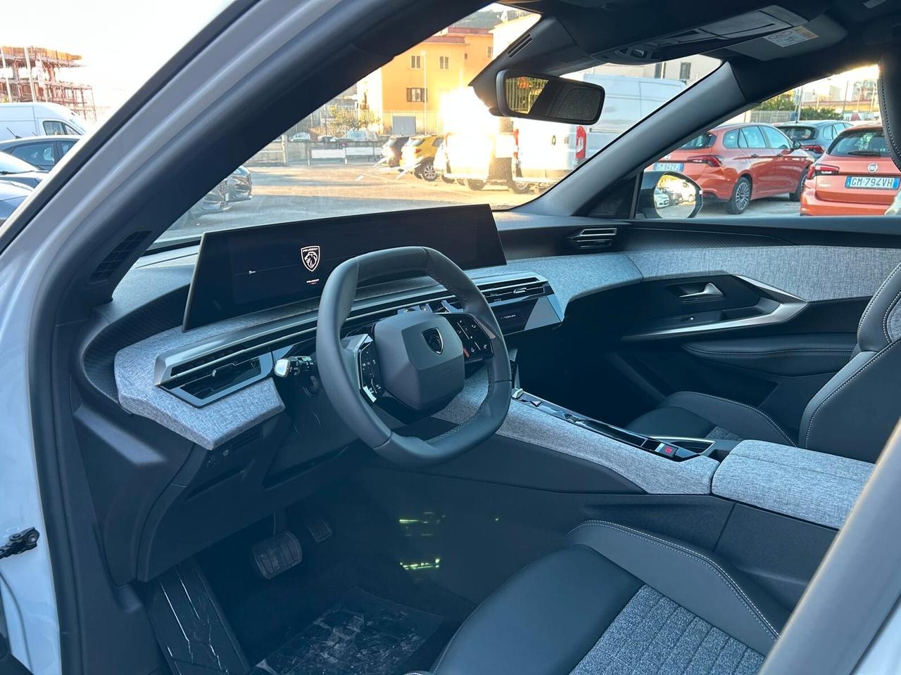 Peugeot 3008 1.2 HYBRID 145cv E-DCS6