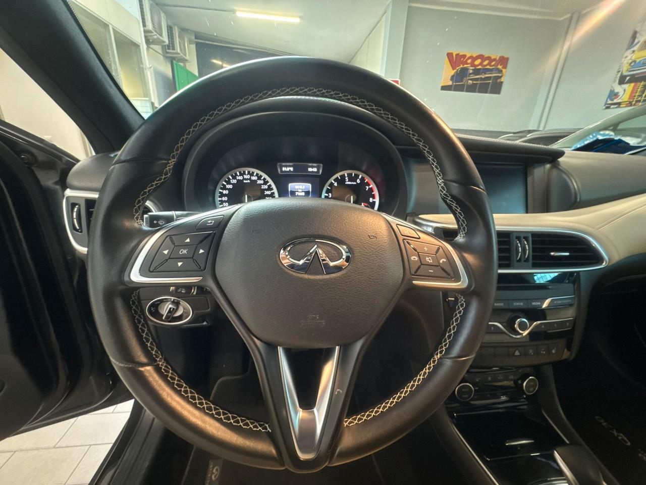 Infiniti QX30 2.0 turbo DCT AWD Luxe Tech PREZZO REALE!! UNICO PROPRIETARIO!!