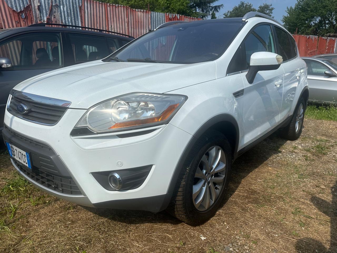 Ford Kuga 2.0 TDCi 136 CV 4WD Titanium DPF