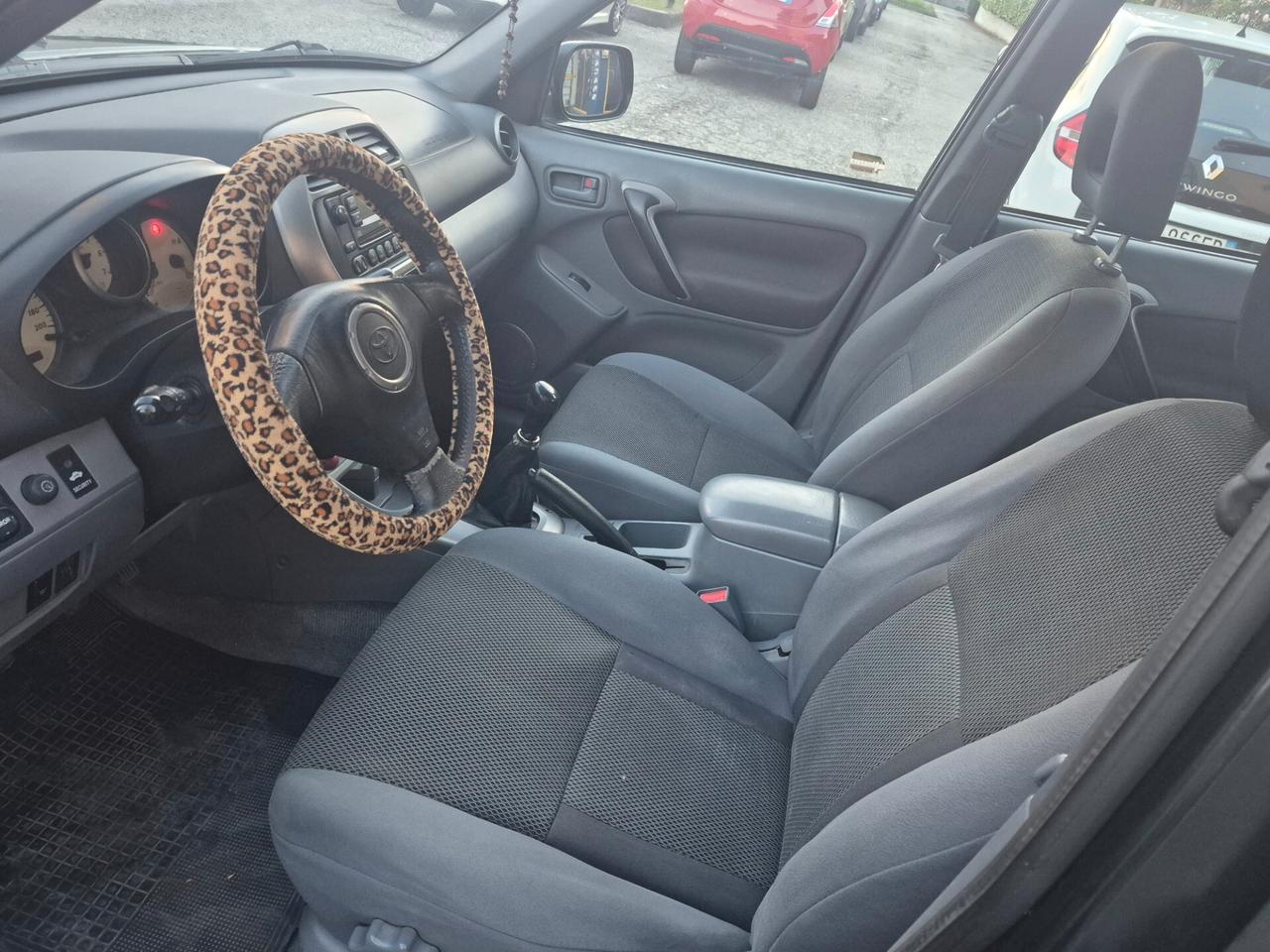 Toyota RAV 4 RAV4 2.0 Tdi D-4D cat 5 porte Sol