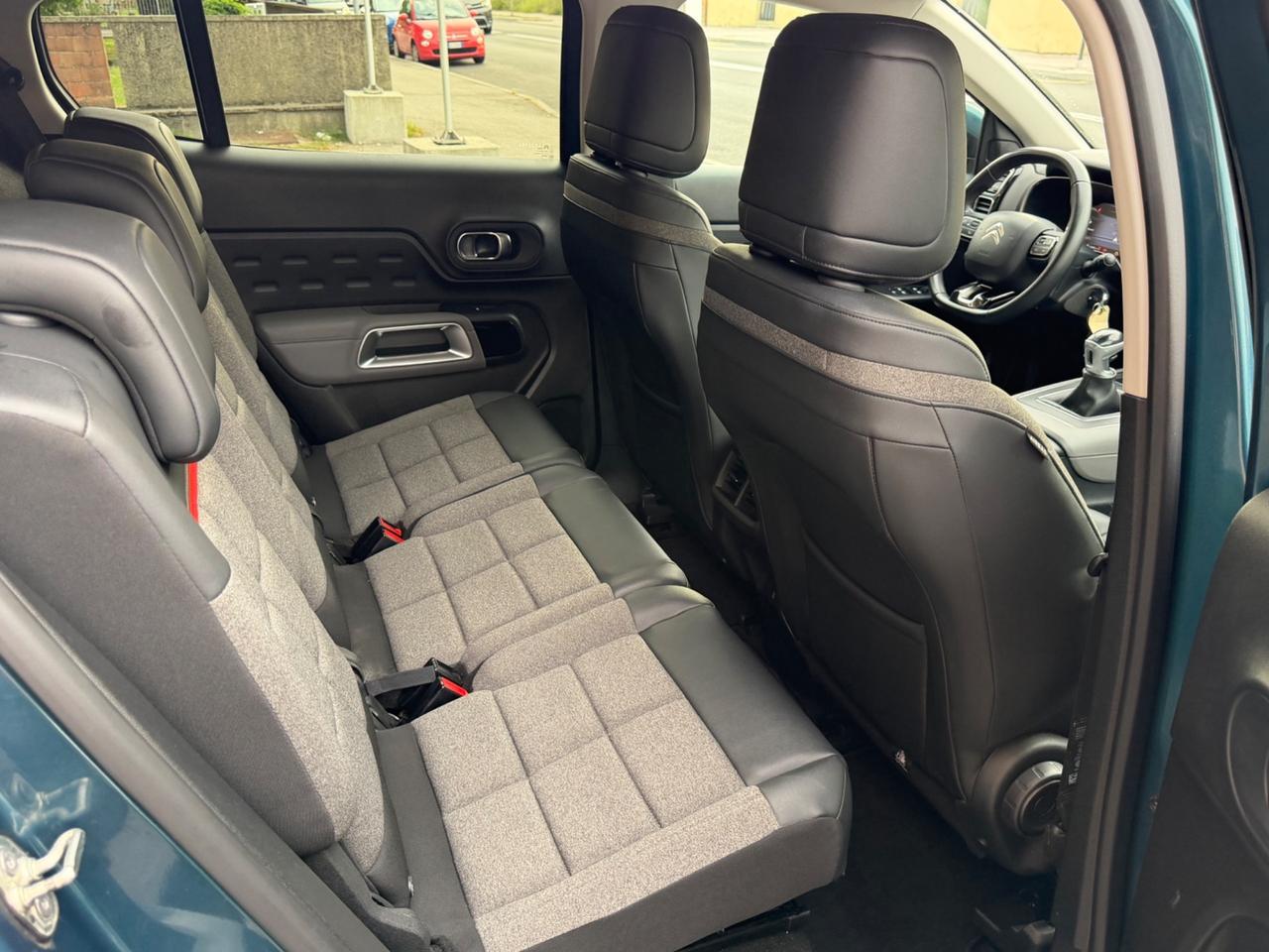 Citroen C5 Aircross PureTech 130 S&S Live