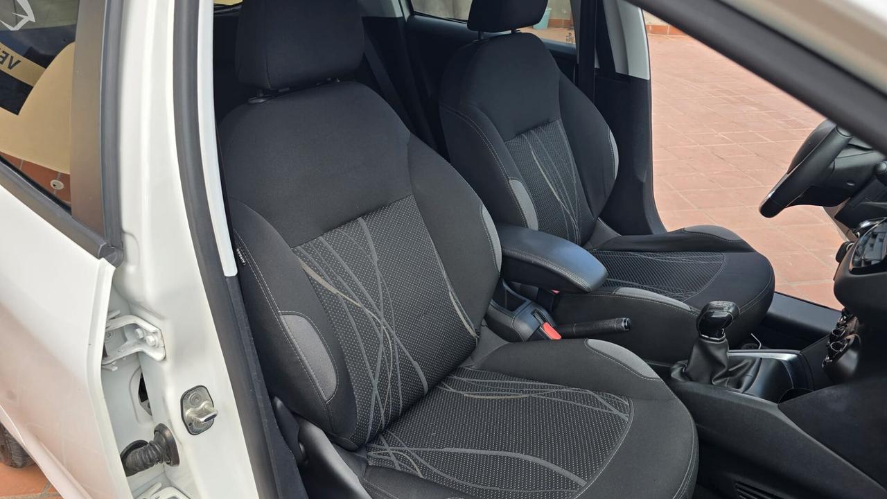 Peugeot 208 1.2 VTi 82 CV 5 porte Allure