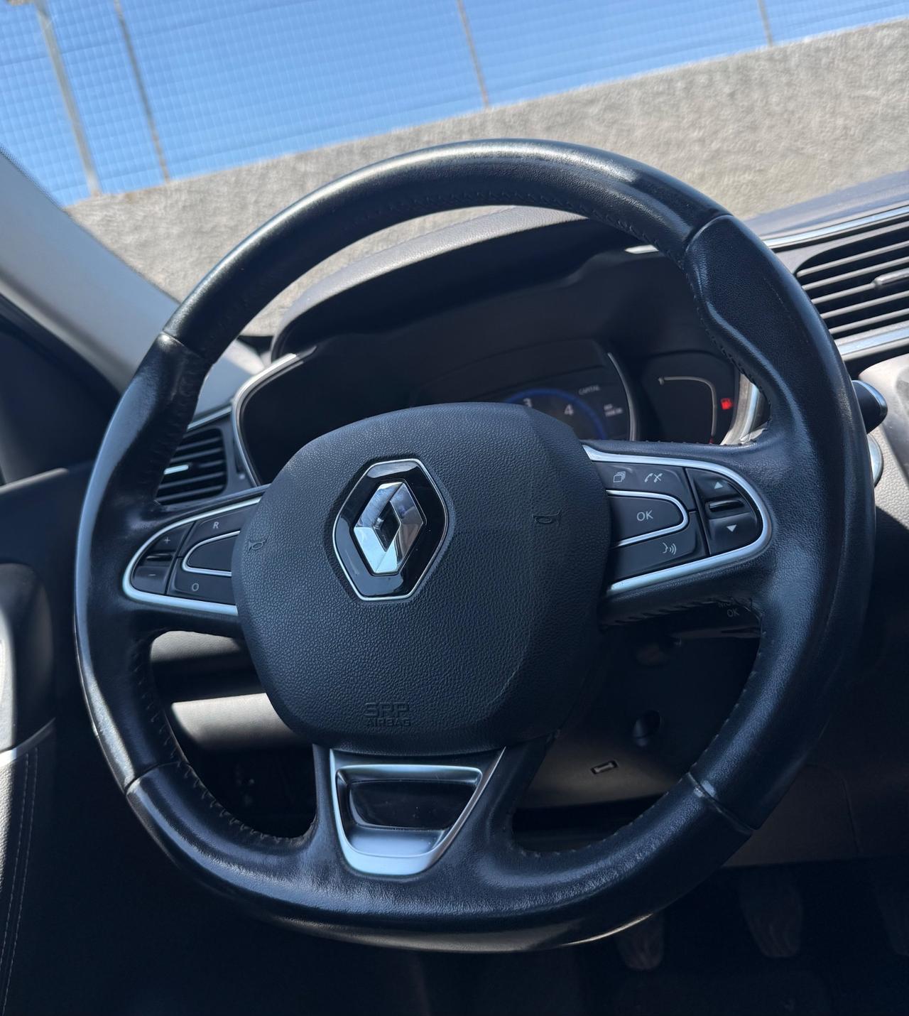 Renault Kadjar dCi 130CV Energy Intens,LED,R-Link,Pelle,FULL OPTIONAL