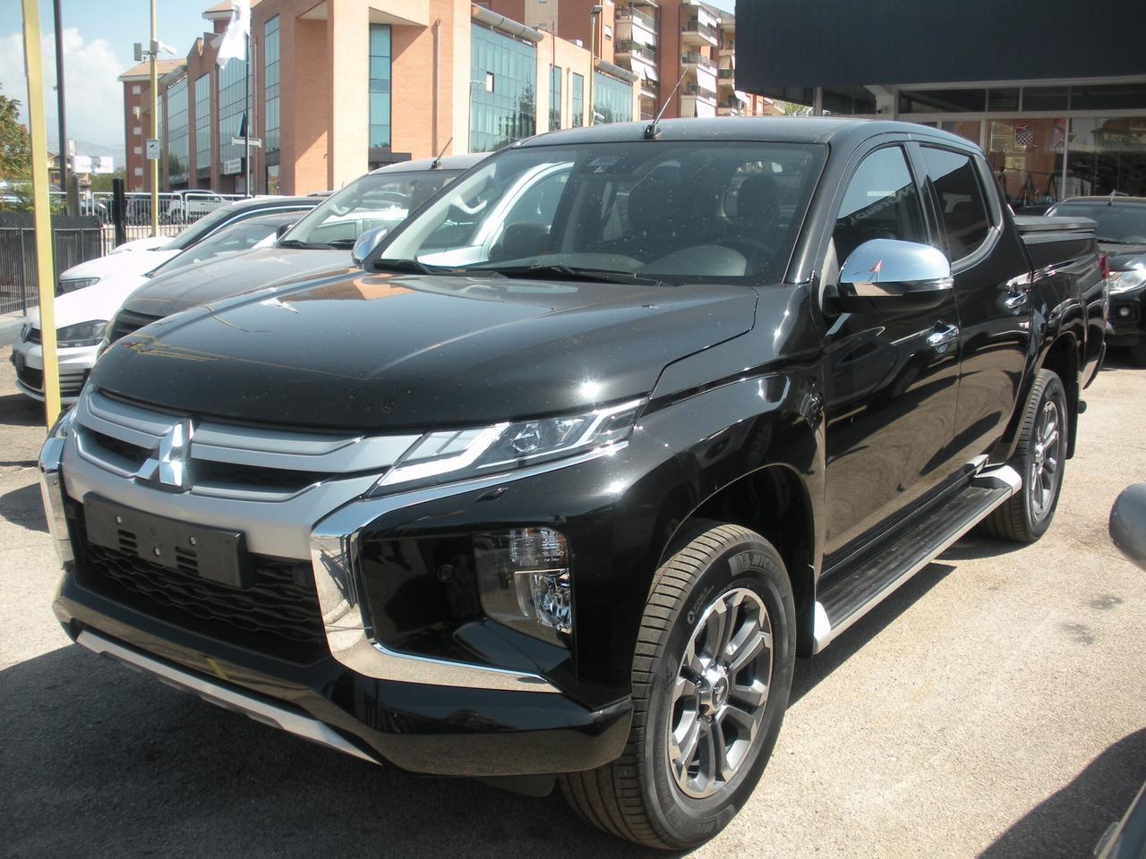 Mitsubishi L200 2.3 D Double Cab 4x4 Super Select Diamond aut.