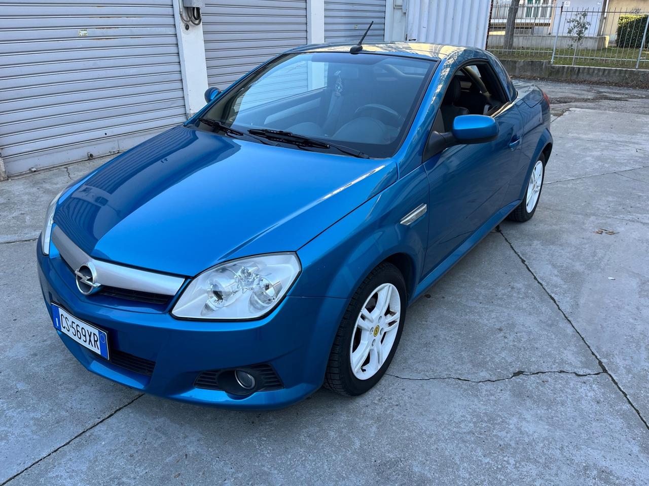 Opel Tigra TwinTop 1.4 16V Sport CABRIO