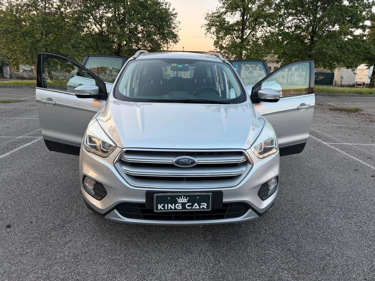 Ford Kuga 1.5 TDCI 120 CV S&S 2WD Powershift ST-Line