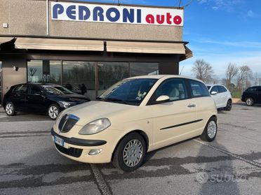 Lancia Ypsilon 3 Porte Ypsilon 1.2 16v Argento GPL