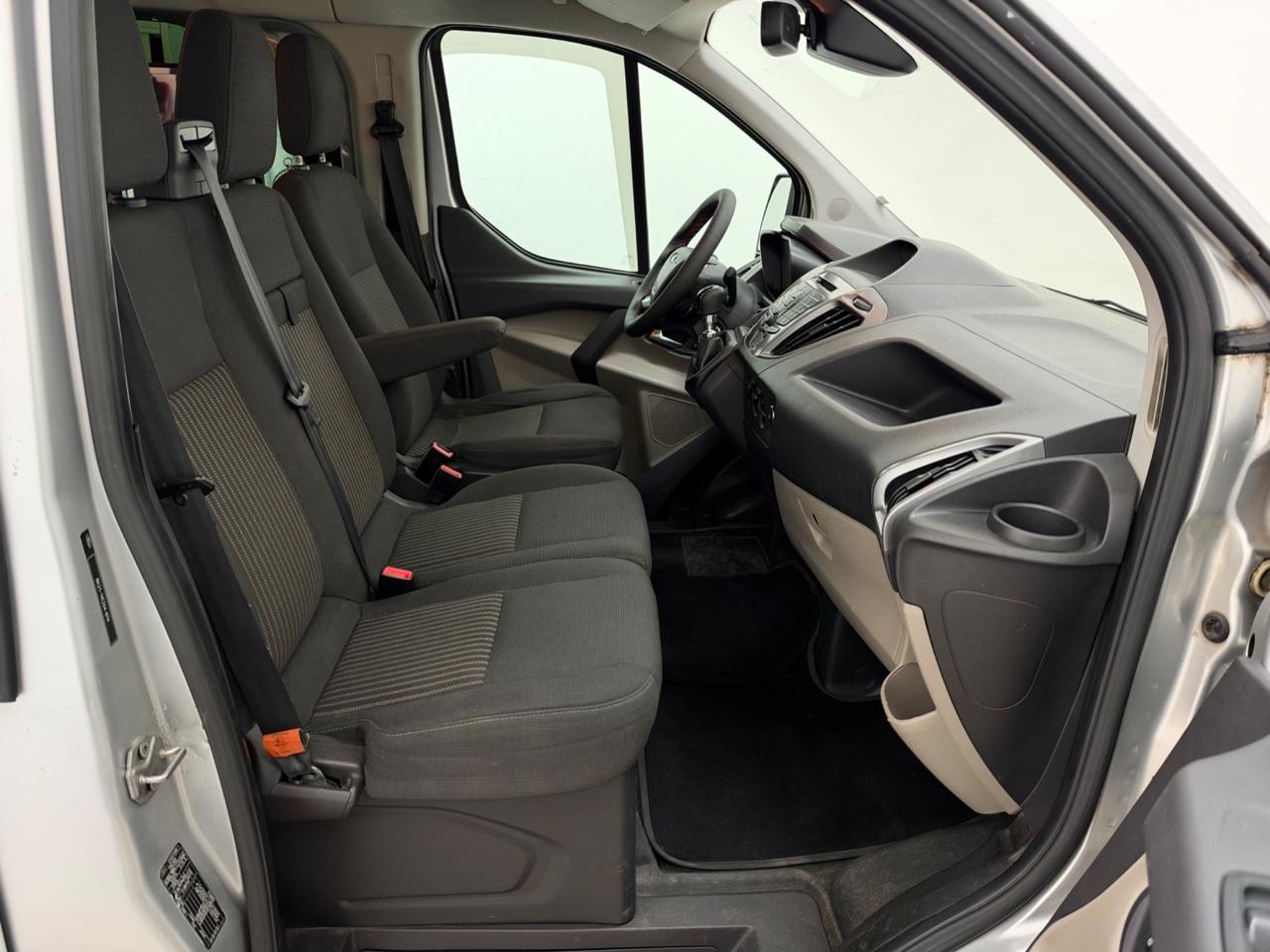Ford Transit Custom 310 2.2 TDCi 125CV PC Combi