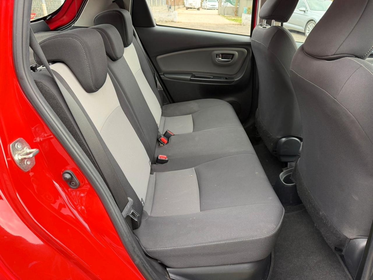 Toyota Yaris 1.5 Hybrid 5 porte Cool