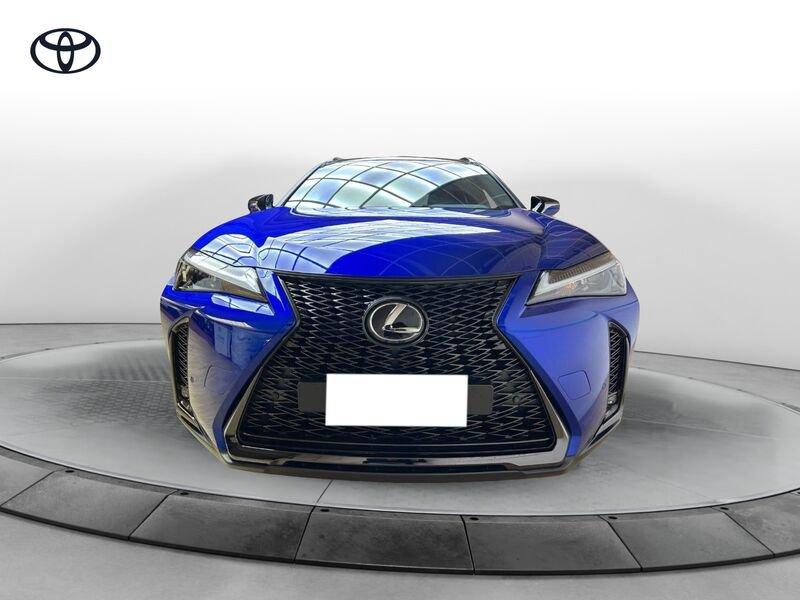 Lexus UX Hybrid Design