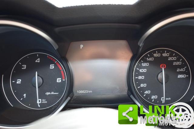 ALFA ROMEO Stelvio super business