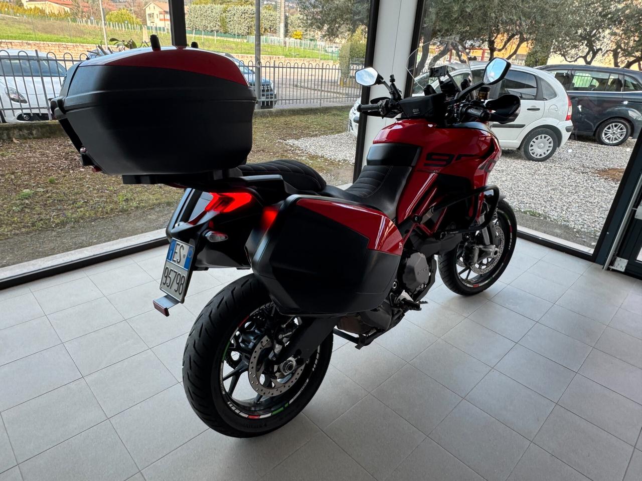 Ducati Multistrada 950S