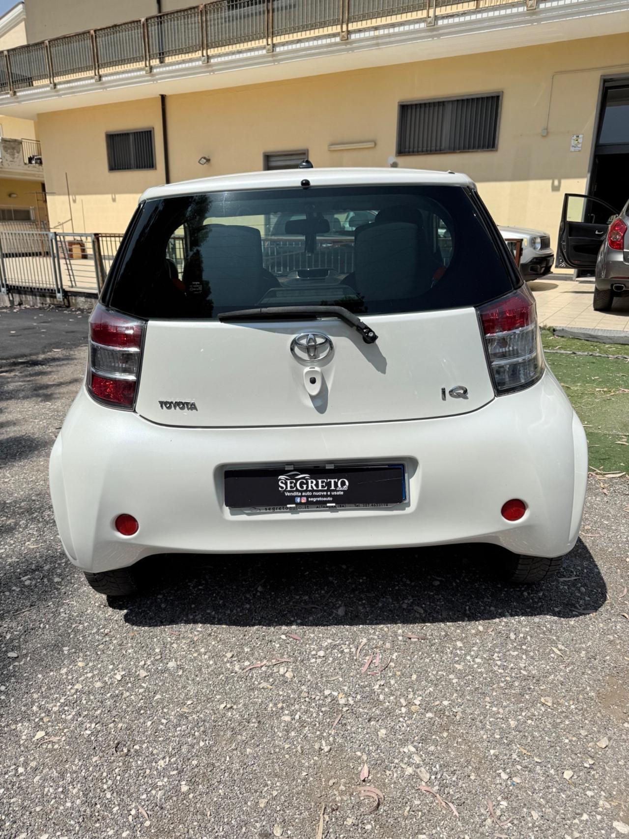 Toyota iQ 1.0 High Collection 4 POSTI BIANCO PERLA