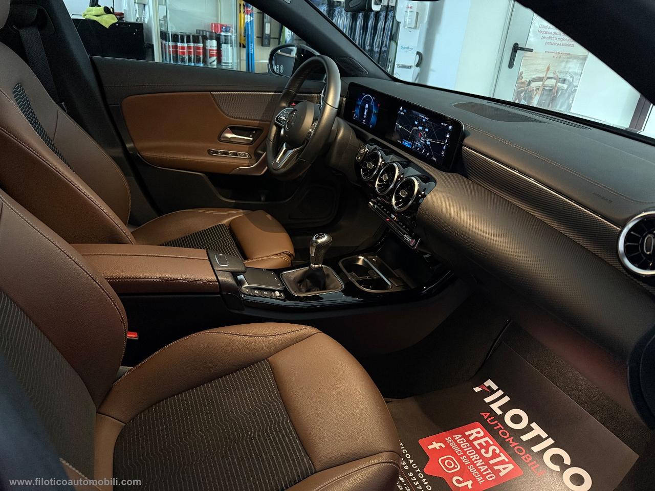 MERCEDES-BENZ CLA 200 d Sport COUPE 150CV LED - PELLE - FULL OPTIONAL